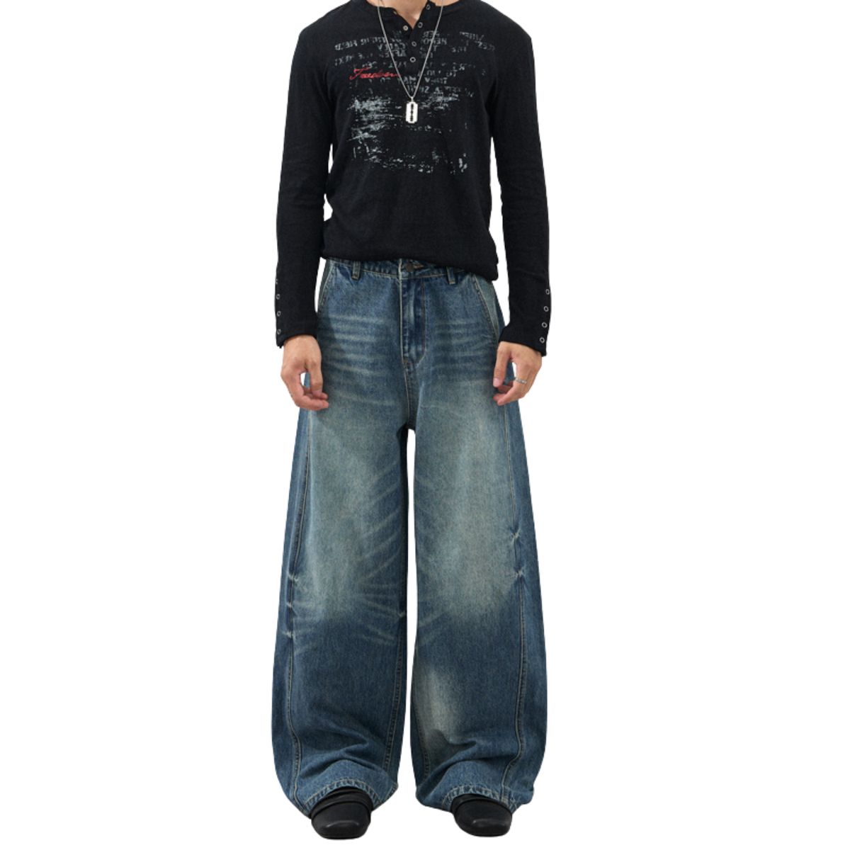 Vintage Blue Wide‑Leg Jeans With Side Pleat Details