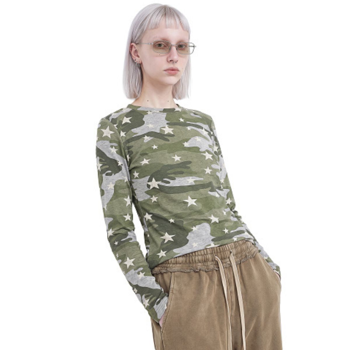 Star Camo Cropped Slim Fit Long Sleeve Layering Base Top