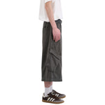 Bermudas con lavado vintage y salpicaduras de tinta