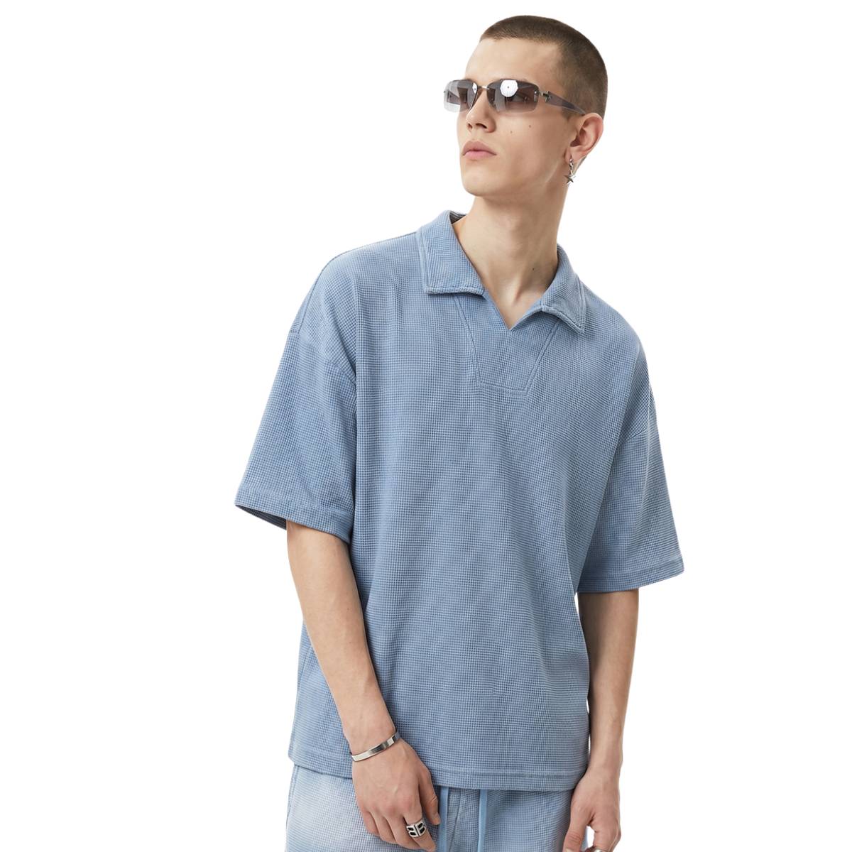 Camiseta desteñida con lavado a la piedra de 7.5 oz