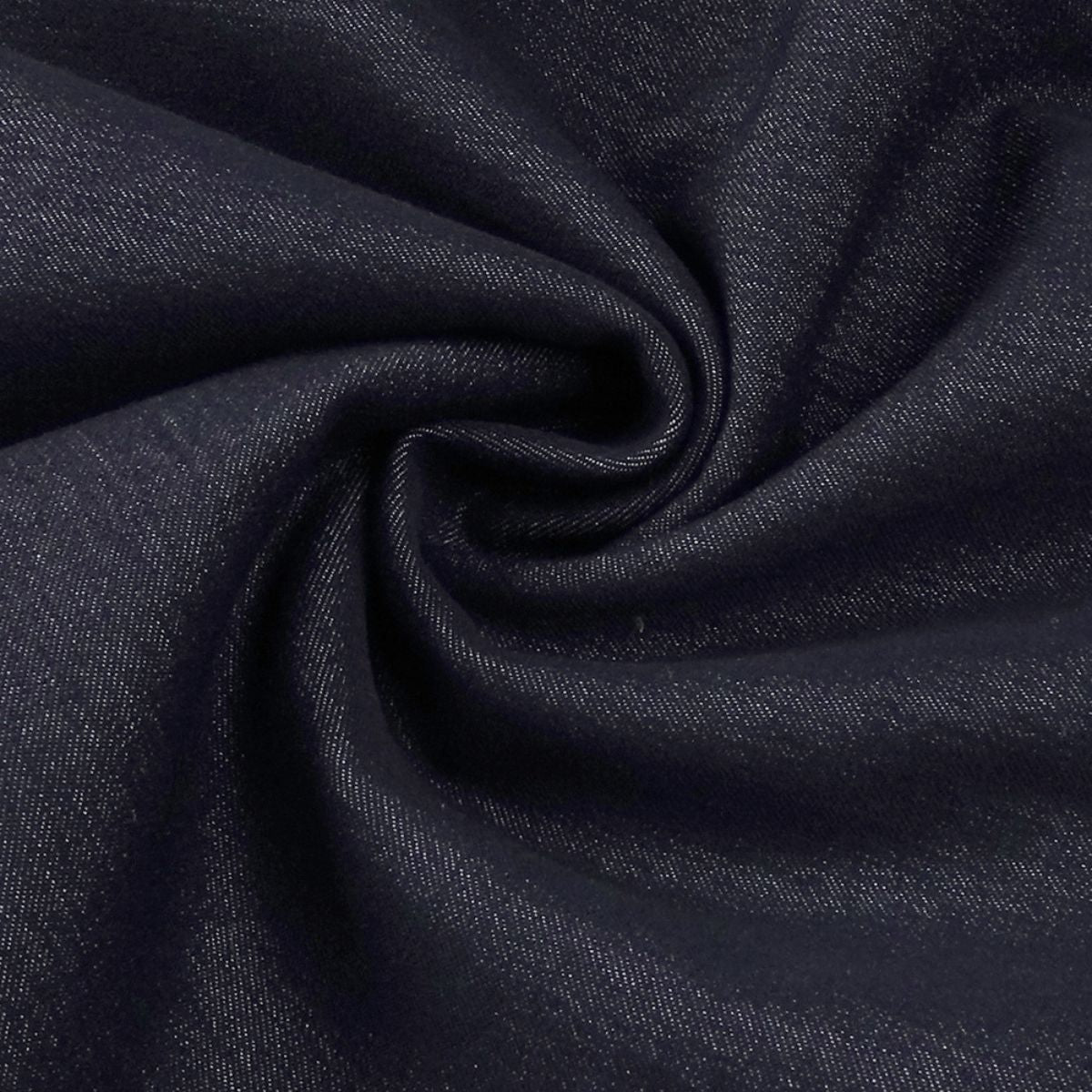 Falda vaquera con bordado de perlas y lavado vintage