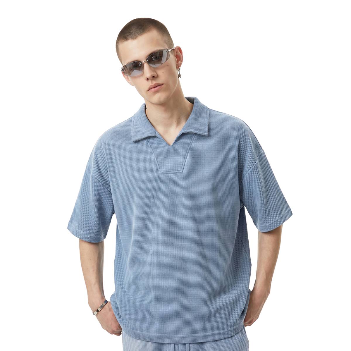 Camiseta desteñida con lavado a la piedra de 7.5 oz