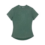 Camiseta de algodón lavado, corte entallado y cintura plisada, 8.4 oz