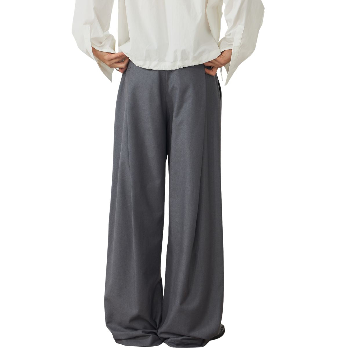 Pantalones anchos plisados