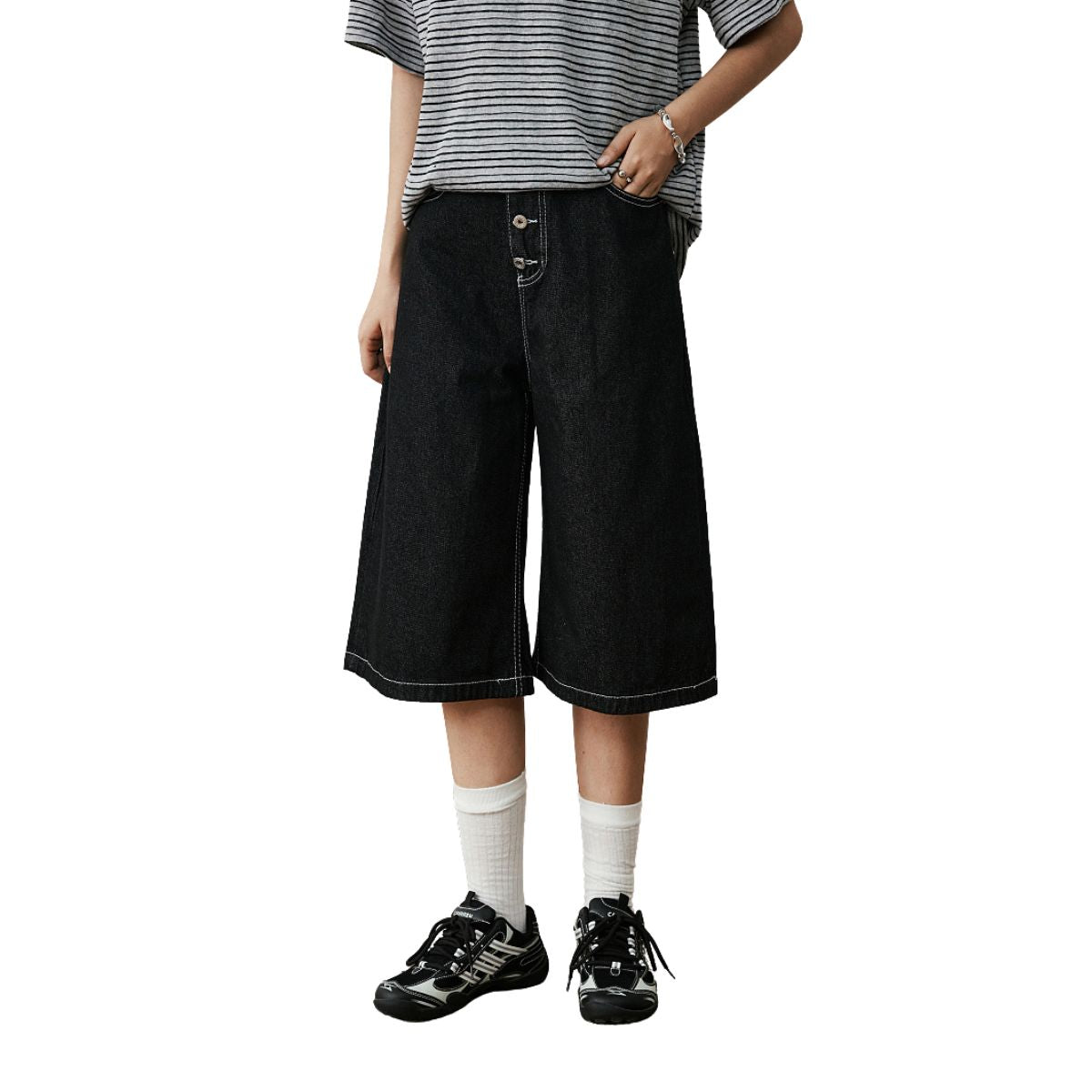 Bermudas con lavado vintage y salpicaduras de tinta
