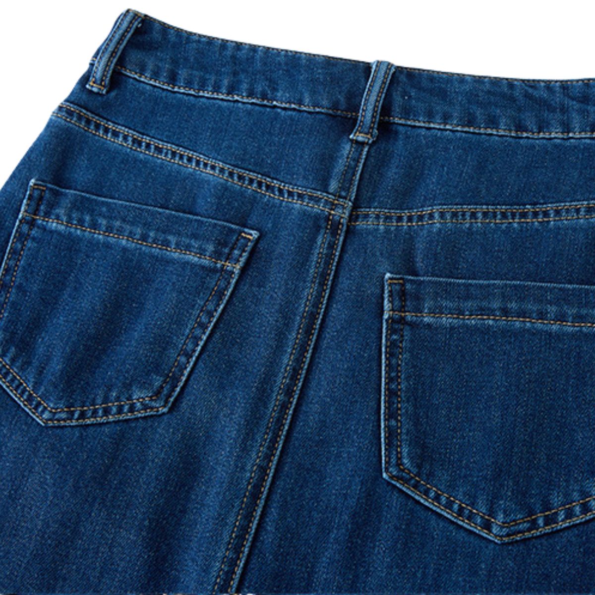 Falda vaquera con bordado de perlas y lavado vintage