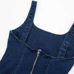 Falda vaquera con bordado de perlas y lavado vintage