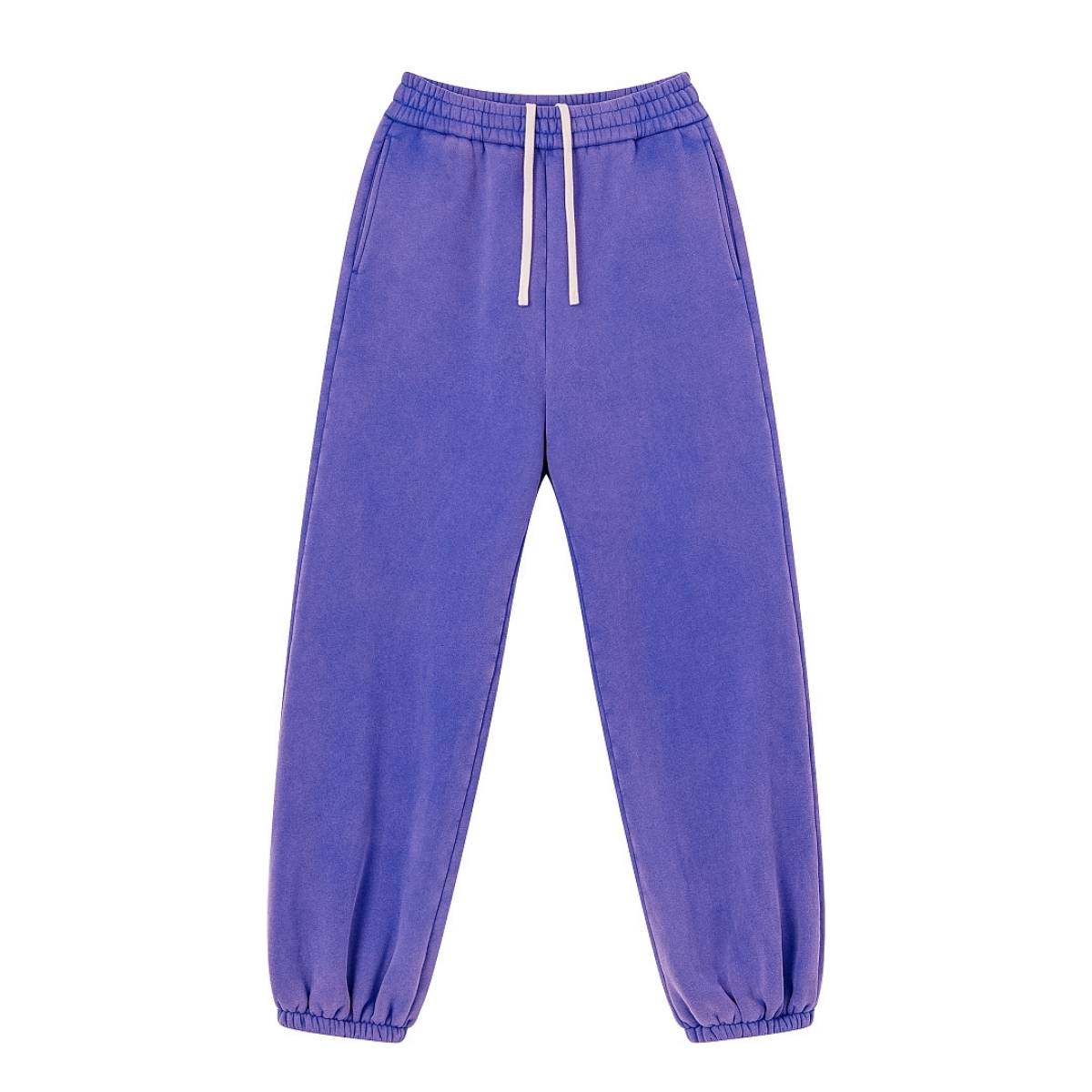 Jogger holgado descolorido y lavado