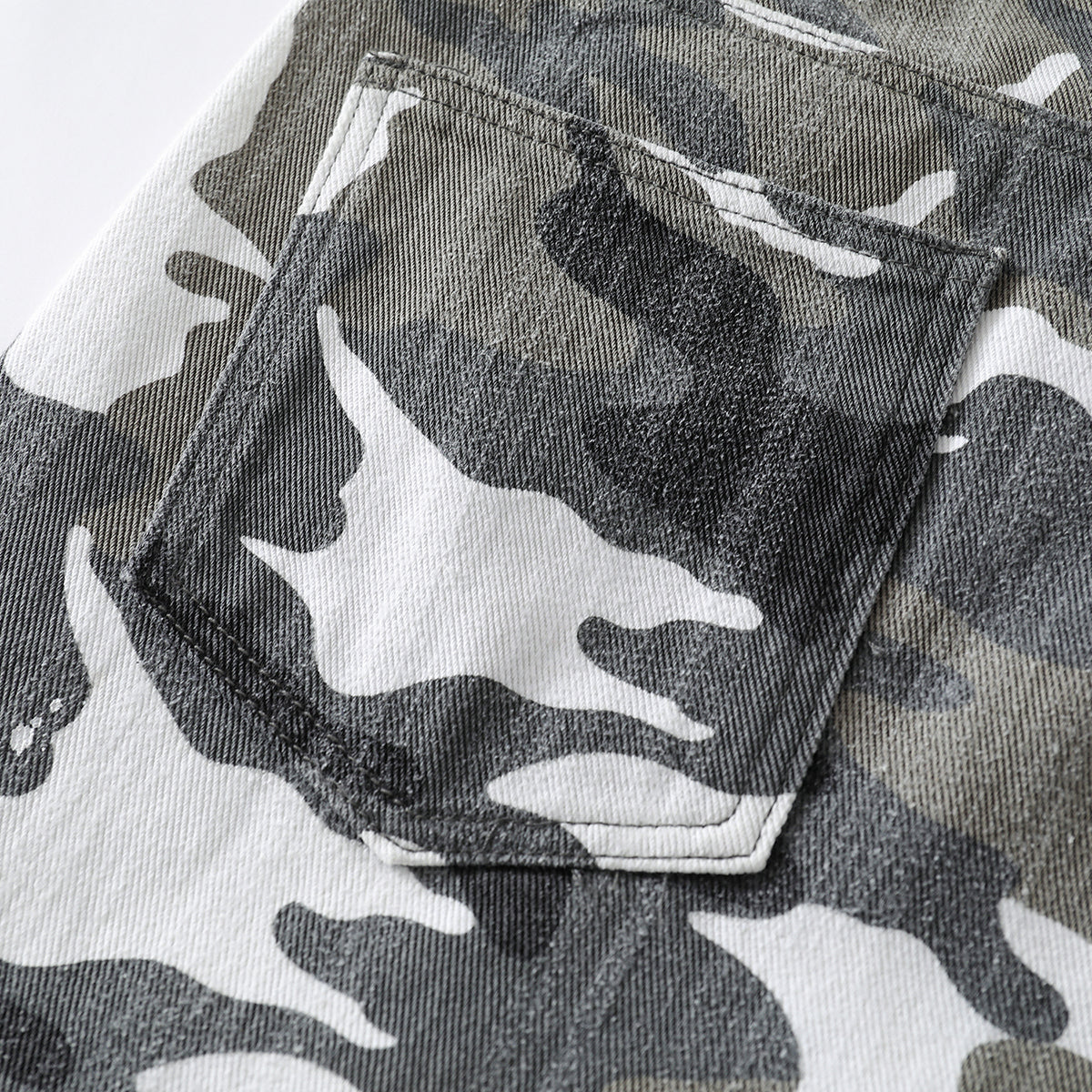 Straight Leg Camo Cargo Bermuda Shorts