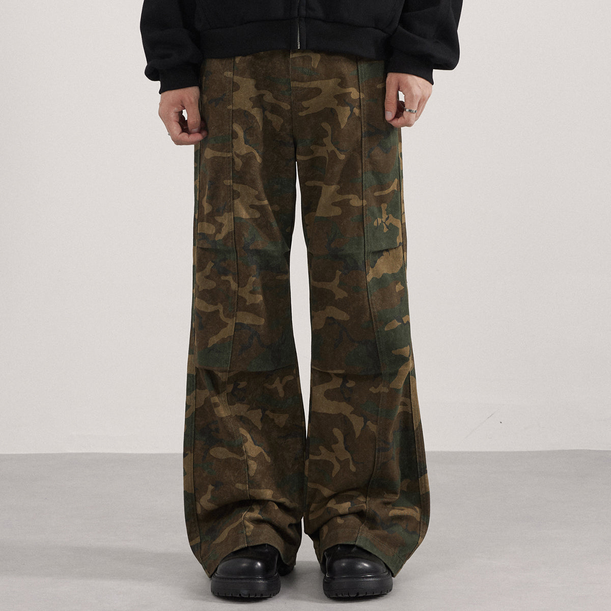 Casual Comfort Utility Camouflage Cargo Pants