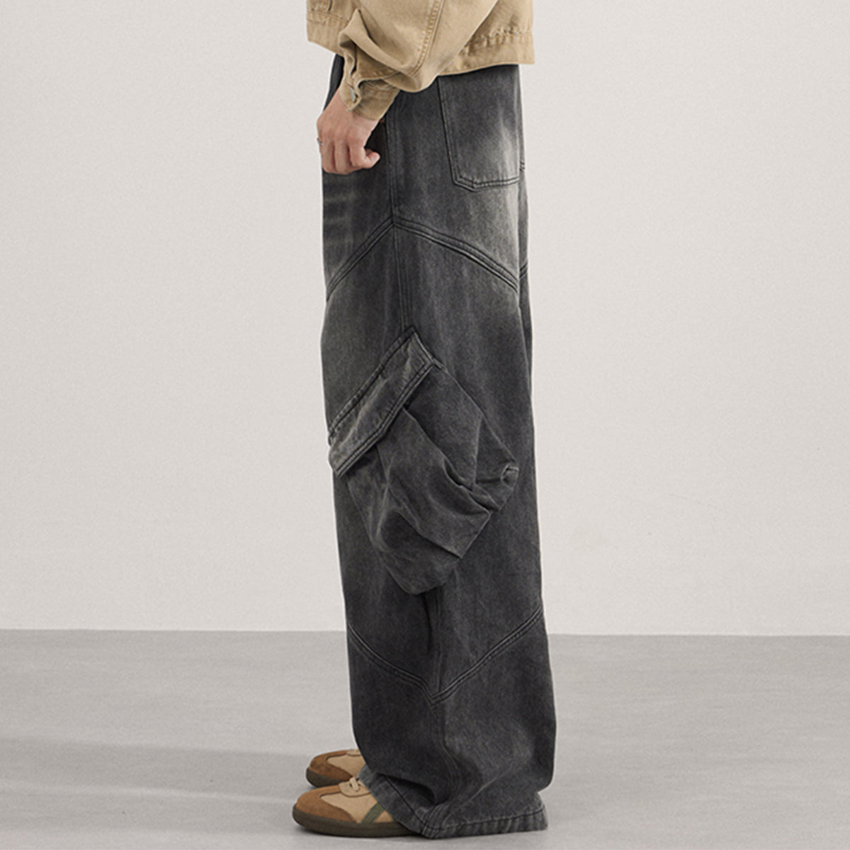 Cargo Wide Leg Distressed Wash Denim Jeans