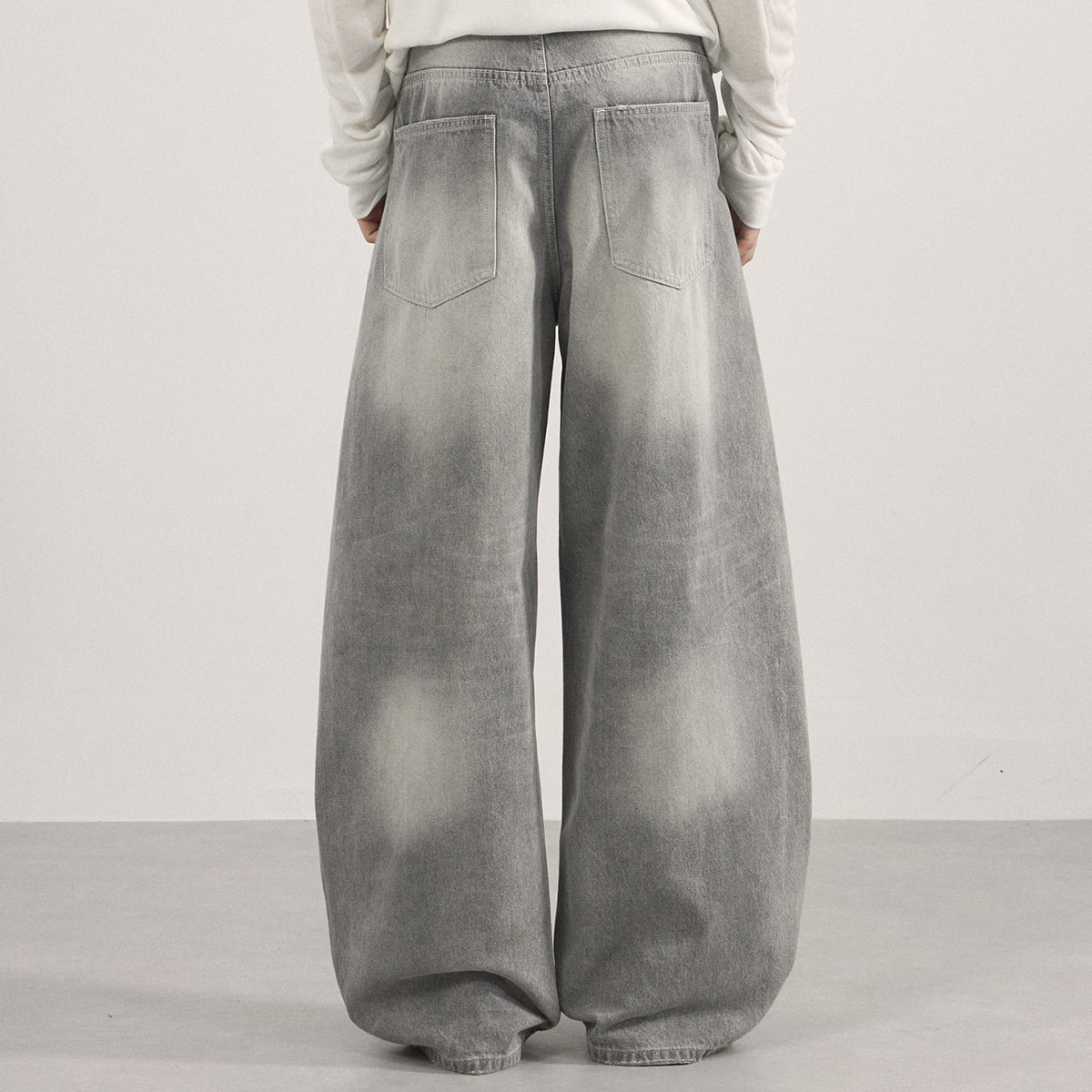 Vintage Gray Distressed High Waist Jeans