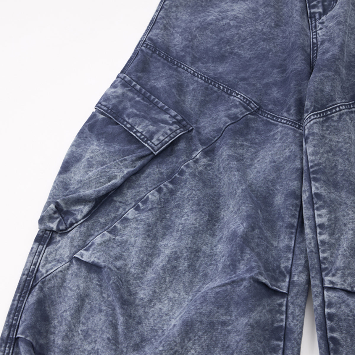 Distressed Wide Leg Cargo Pants