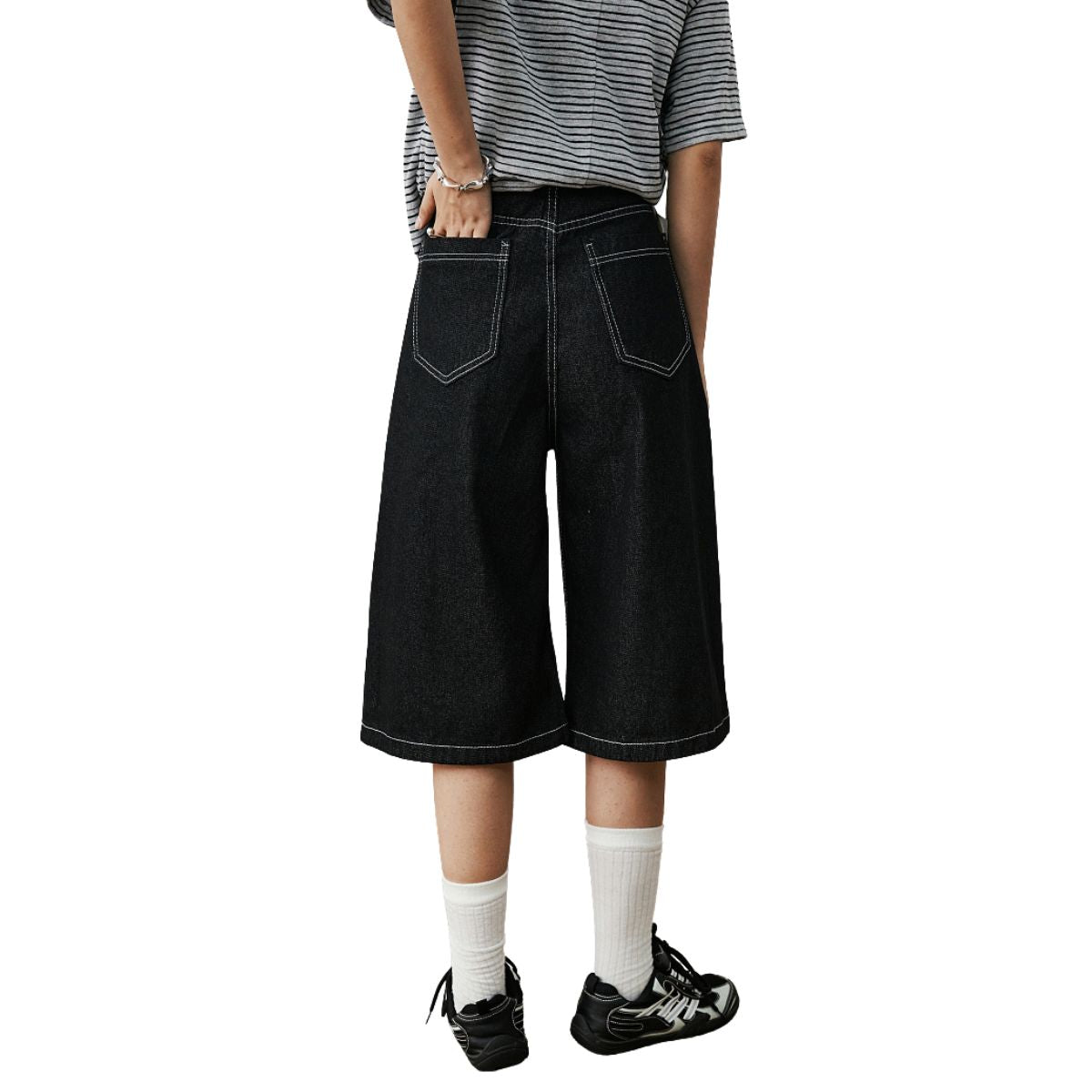Bermudas con lavado vintage y salpicaduras de tinta