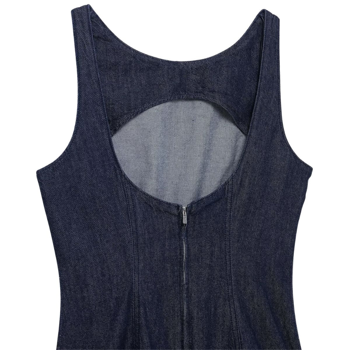 Falda vaquera con bordado de perlas y lavado vintage