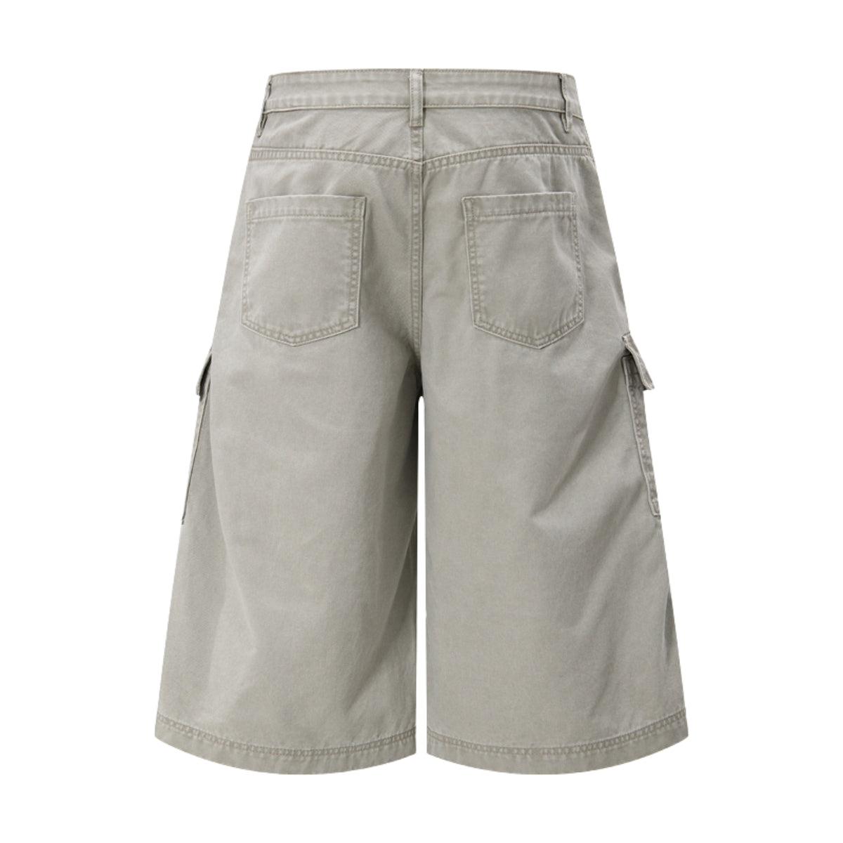Bermudas con lavado vintage y salpicaduras de tinta