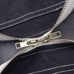 Falda vaquera con bordado de perlas y lavado vintage