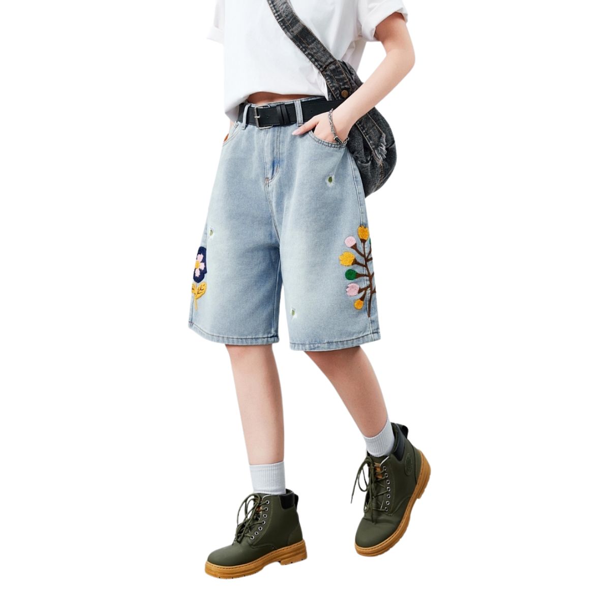 Floral Embroidery Washed Denim Shorts