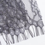 Falda vaquera con bordado de perlas y lavado vintage