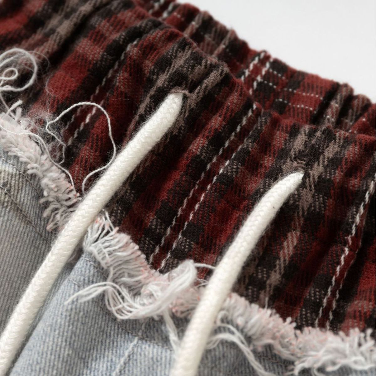 Smoke Rise Double Waistband Doll Print Ripped Jeans