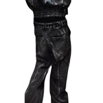 Vaqueros ombré con recortes y bordados florales de mariposas