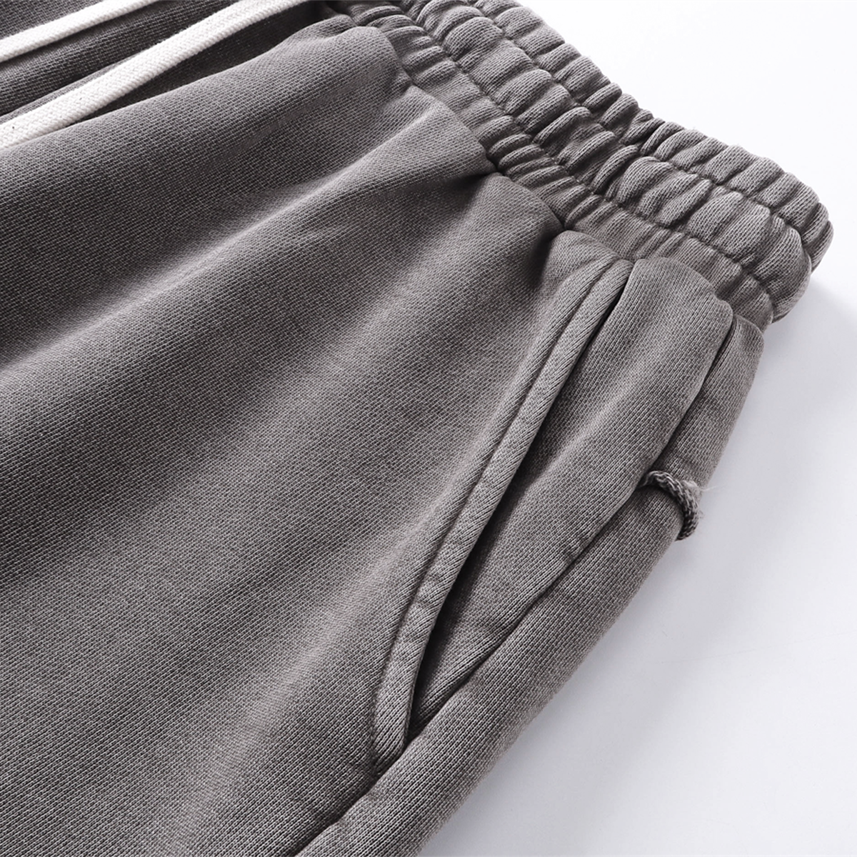 Pantalones cortos vintage holgados con parches