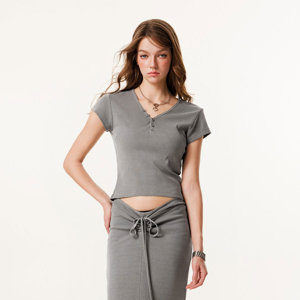 Camiseta Henley de canalé de manga corta de 8 oz