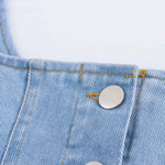 Falda vaquera con bordado de perlas y lavado vintage