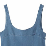 Falda vaquera con bordado de perlas y lavado vintage