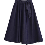 Falda vaquera con bordado de perlas y lavado vintage