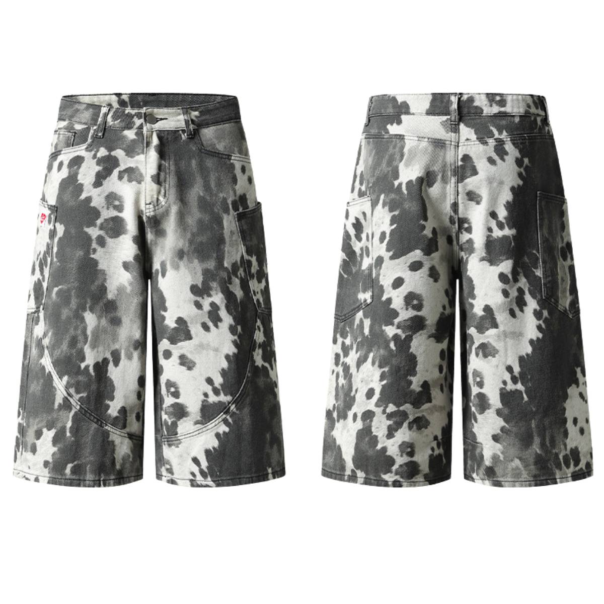 Bermudas de mezclilla desgastada con estampado de salpicaduras