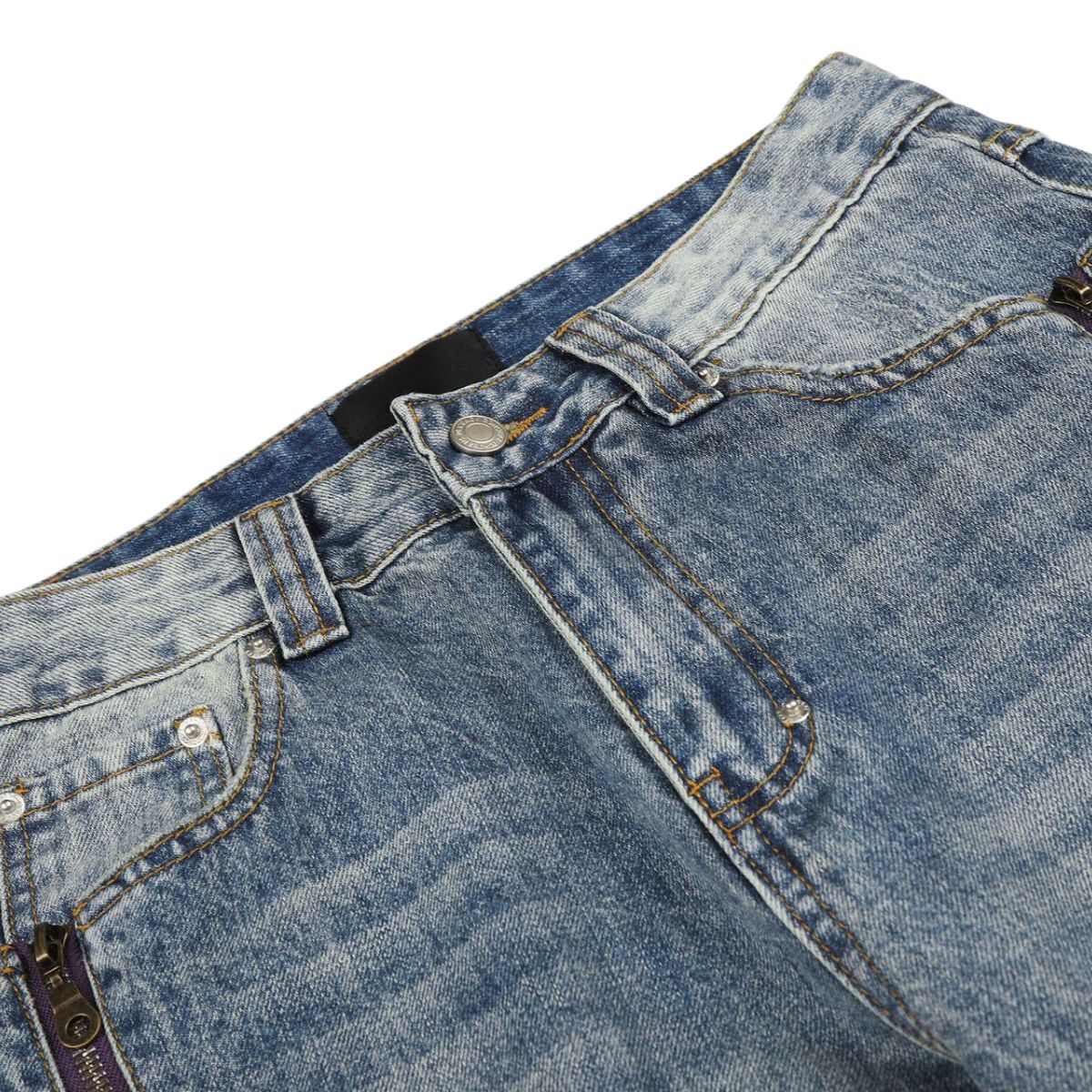 Constructed Decorative Pocket Relaxed Fit Jeans