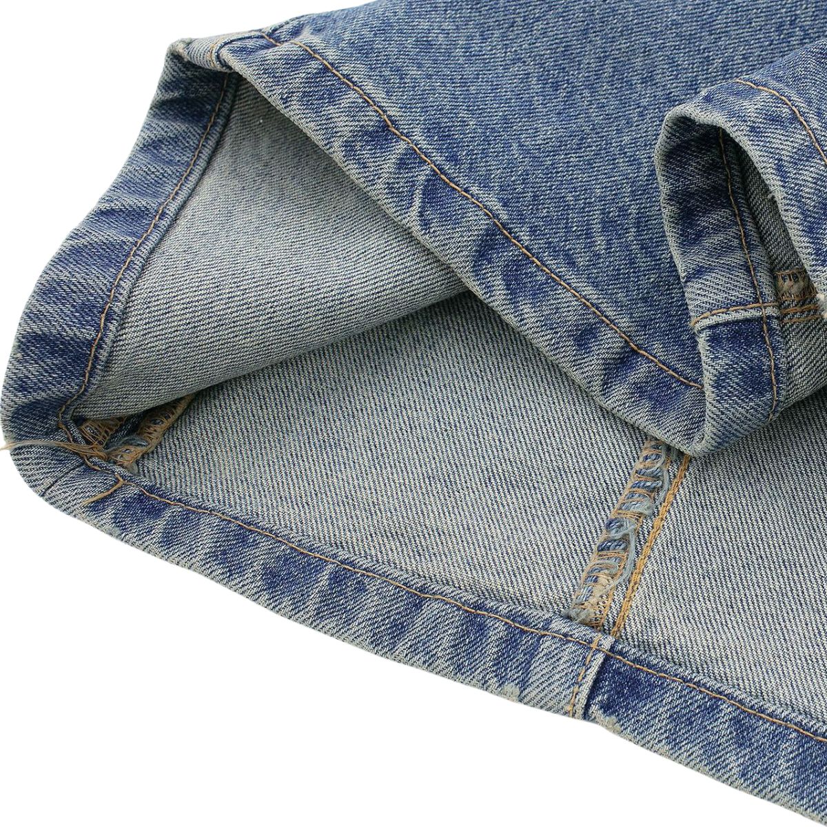 Falda vaquera con bordado de perlas y lavado vintage