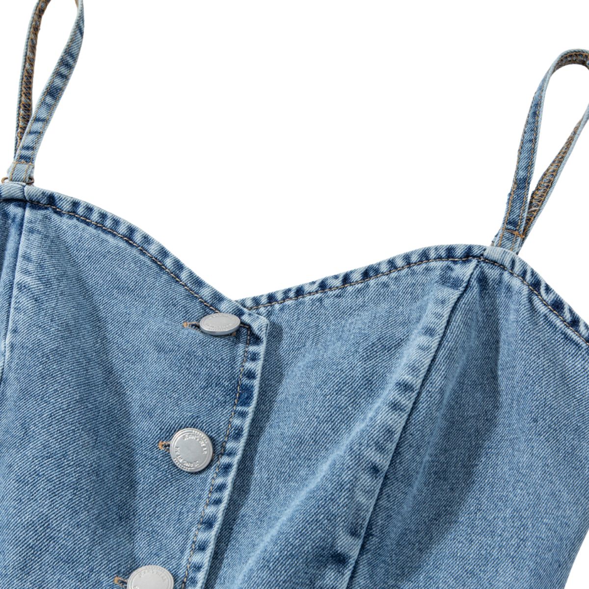 Falda vaquera con bordado de perlas y lavado vintage