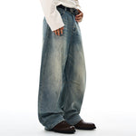 Wide-Leg Baggy Retro Jeans