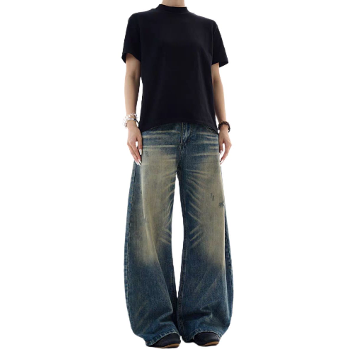 Washed Vintage Curved Leg Loose Fit Denim Jeans