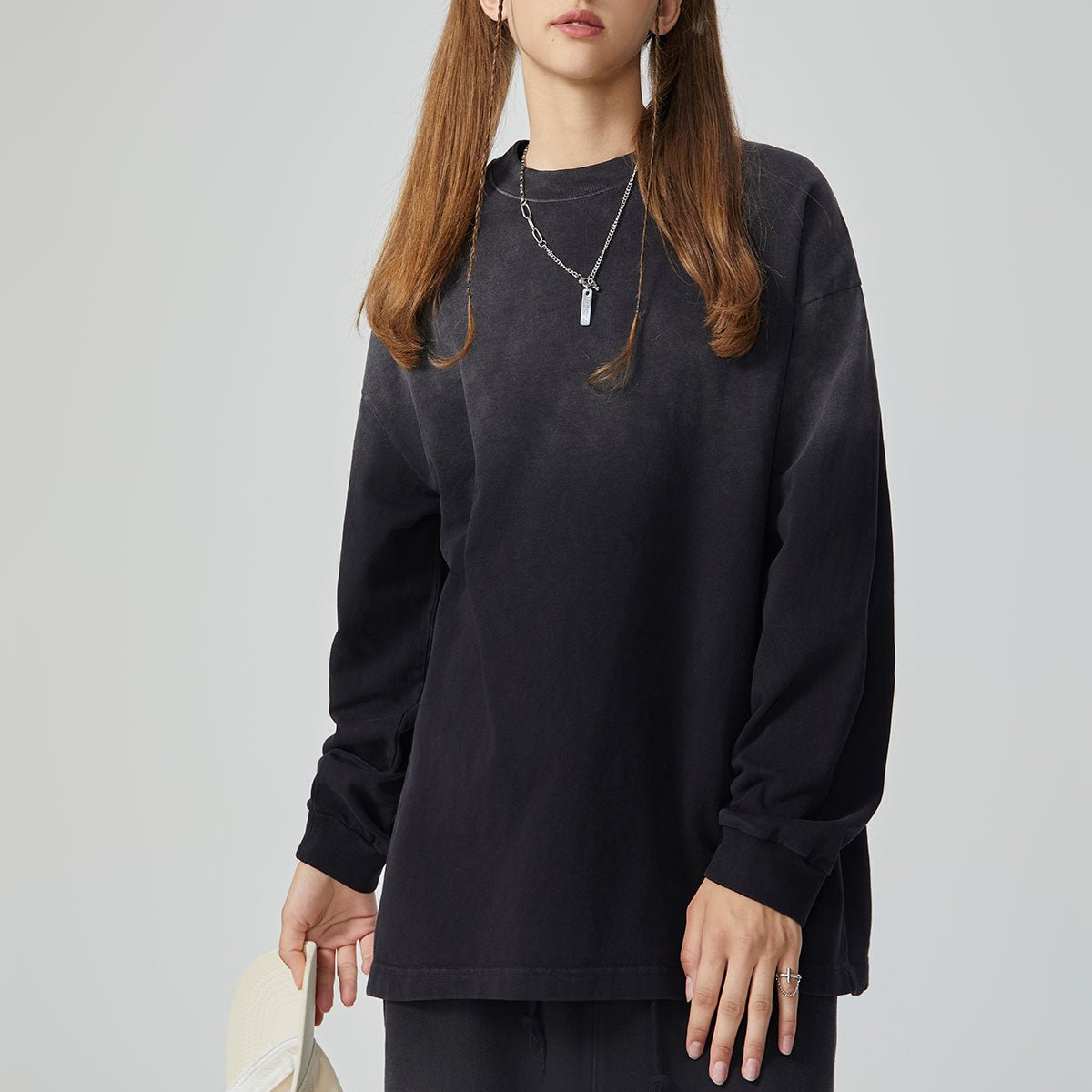 Sudadera holgada de algodón degradado de 10.8 oz