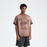 Camiseta gráfica con lavado vintage invertido