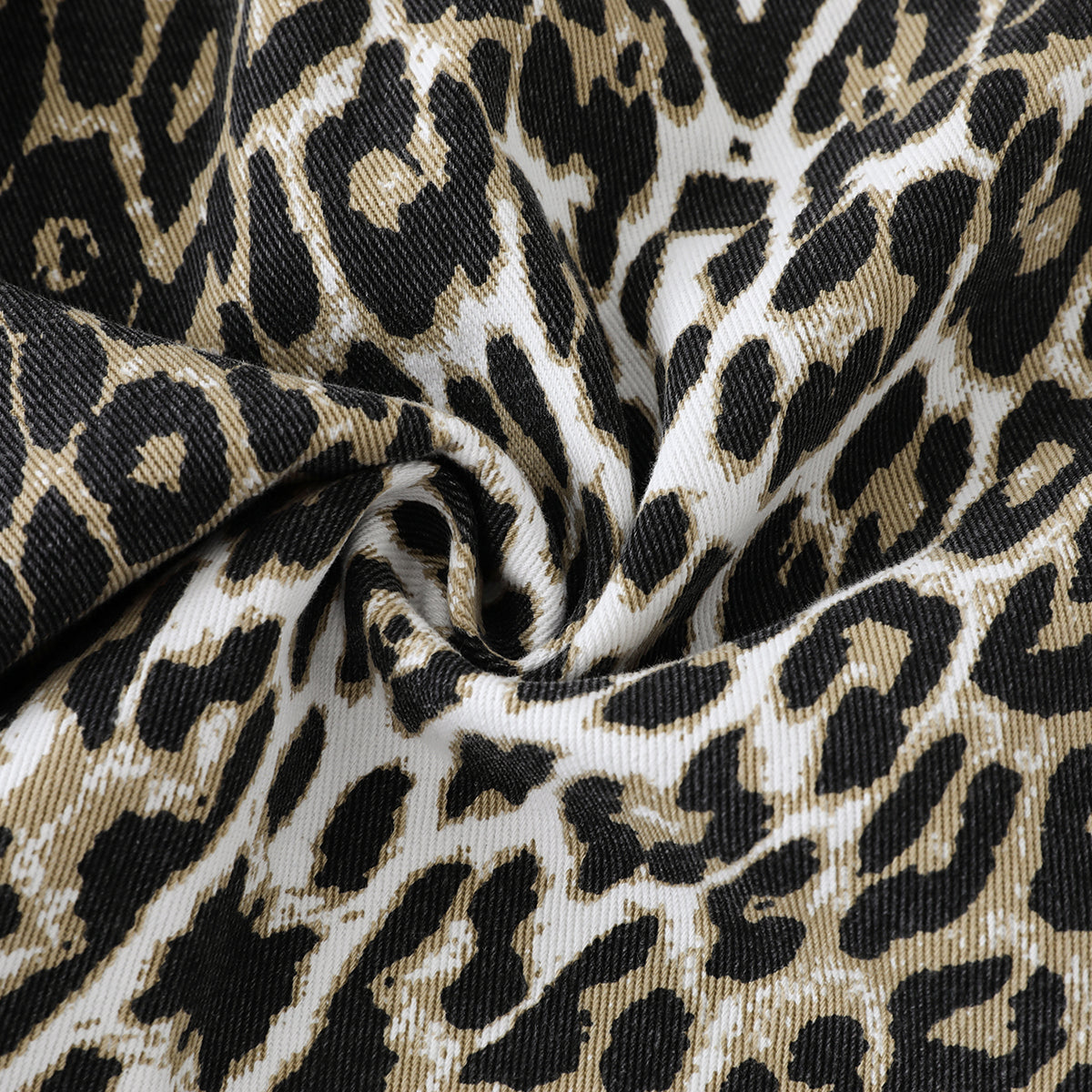 Straight Leg Leopard Bermuda Cotton Shorts