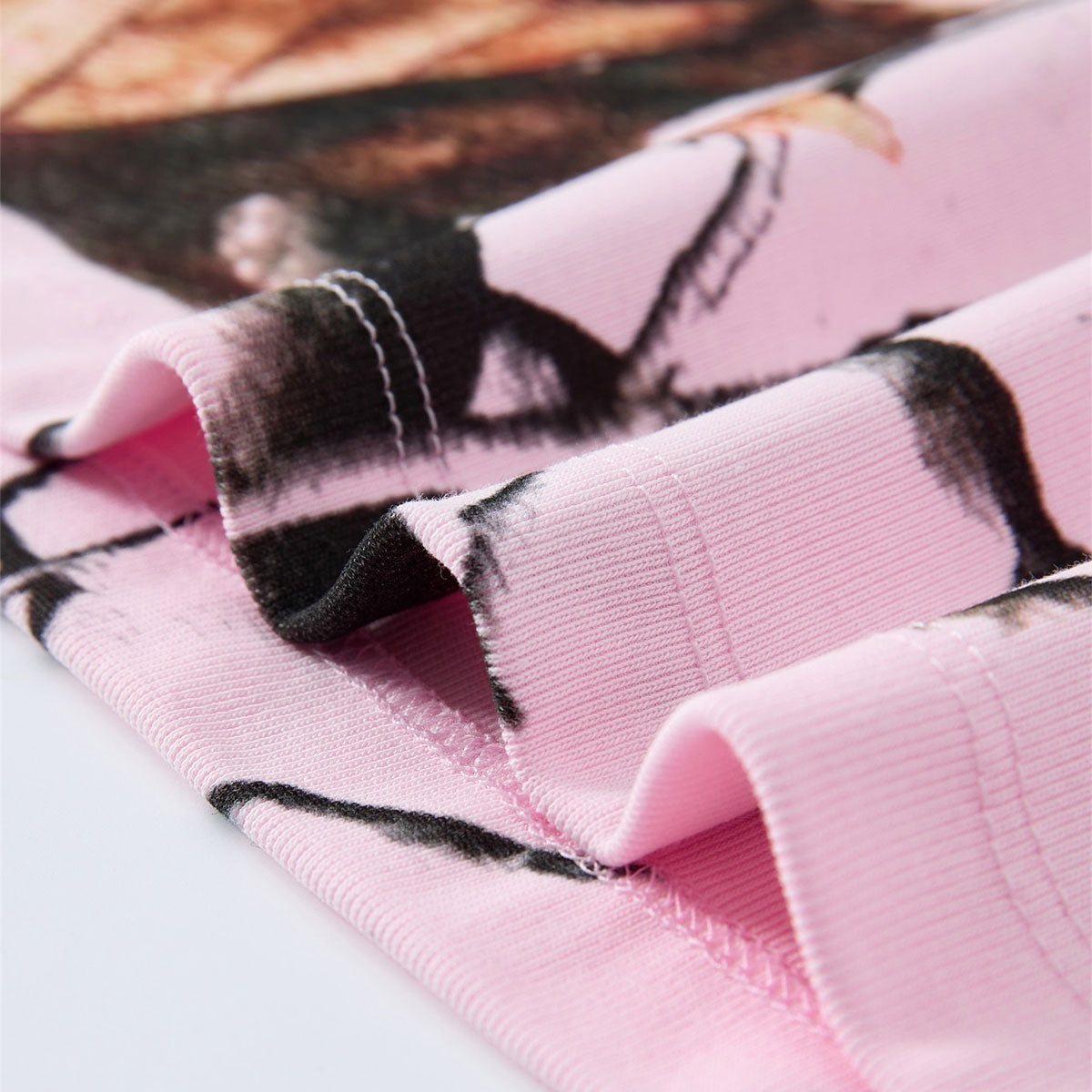 Nature Inspired Pink Camo Leaf Print Casual Tank