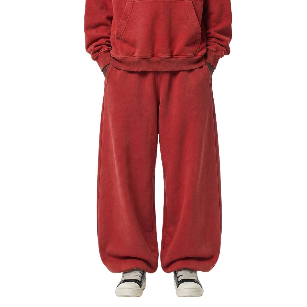 Jogger holgado descolorido y lavado