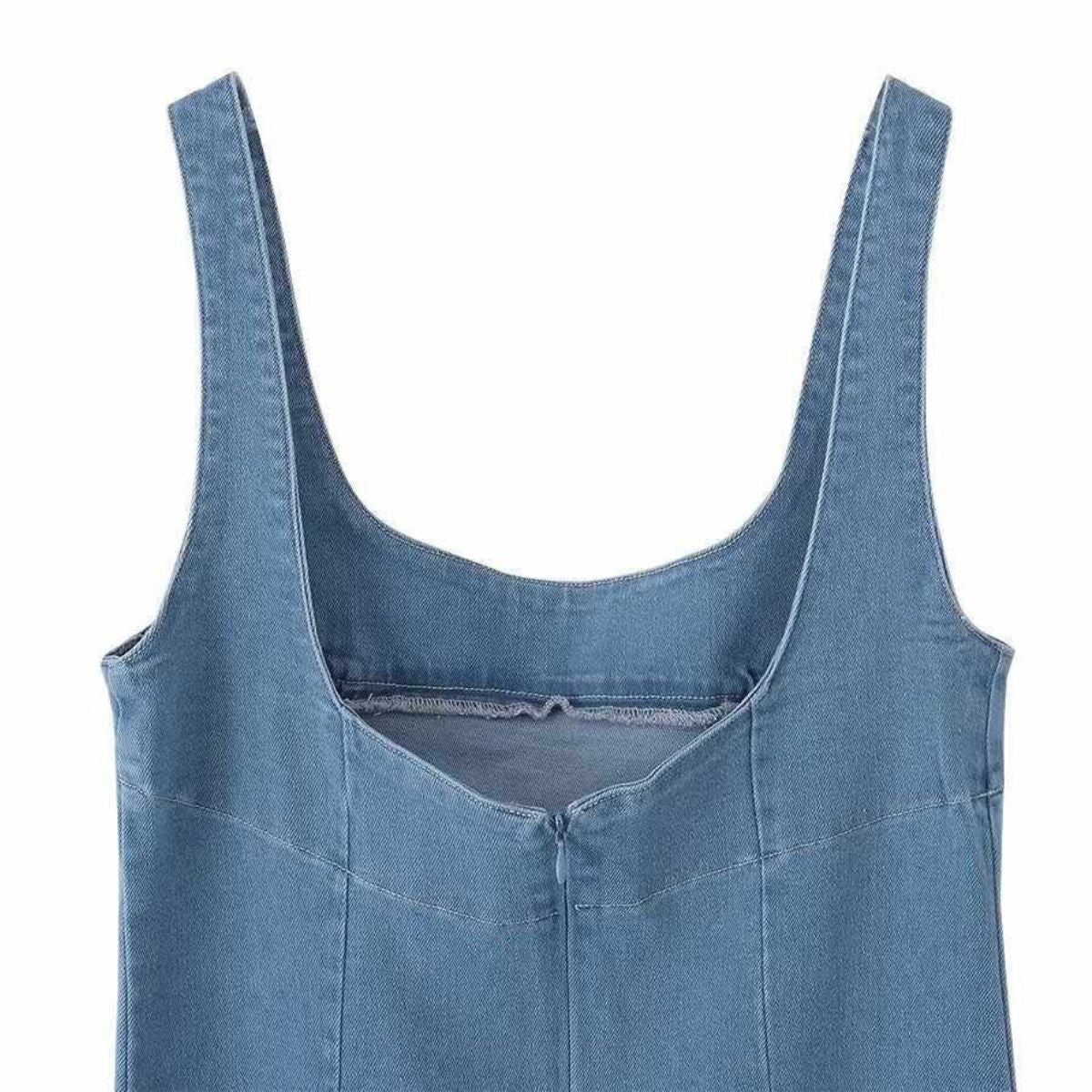 Falda vaquera con bordado de perlas y lavado vintage