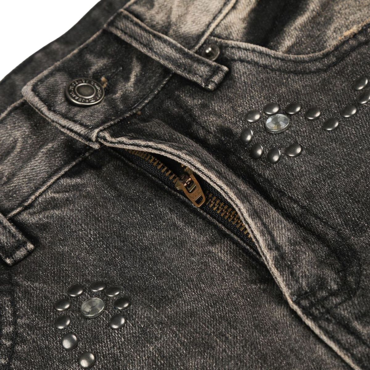 Trendy Metal Stud Embellished Relaxed Fit Jeans