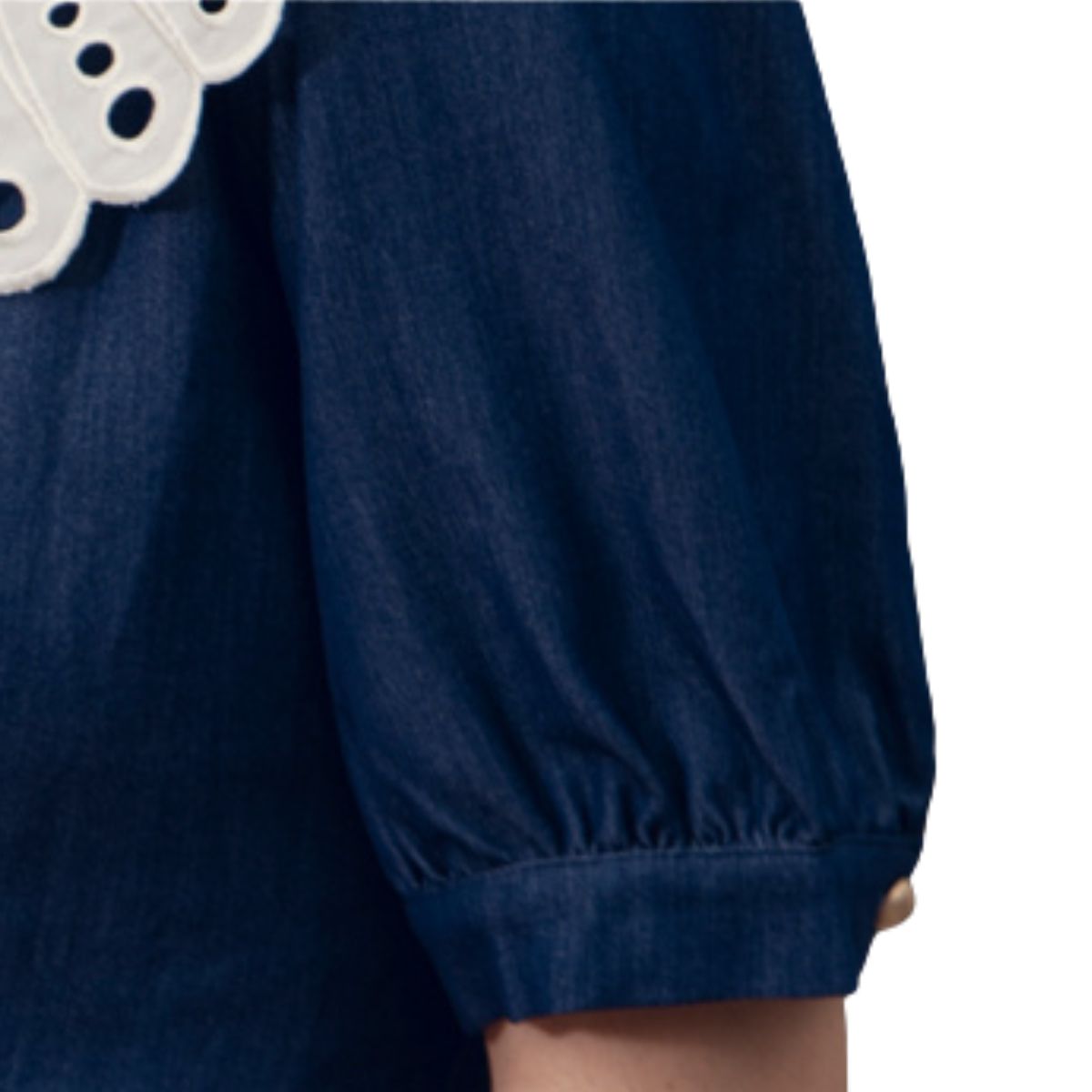 Vestido midi vaquero con mangas abullonadas y cuello de mariposa