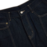 Bermudas con lavado vintage y salpicaduras de tinta