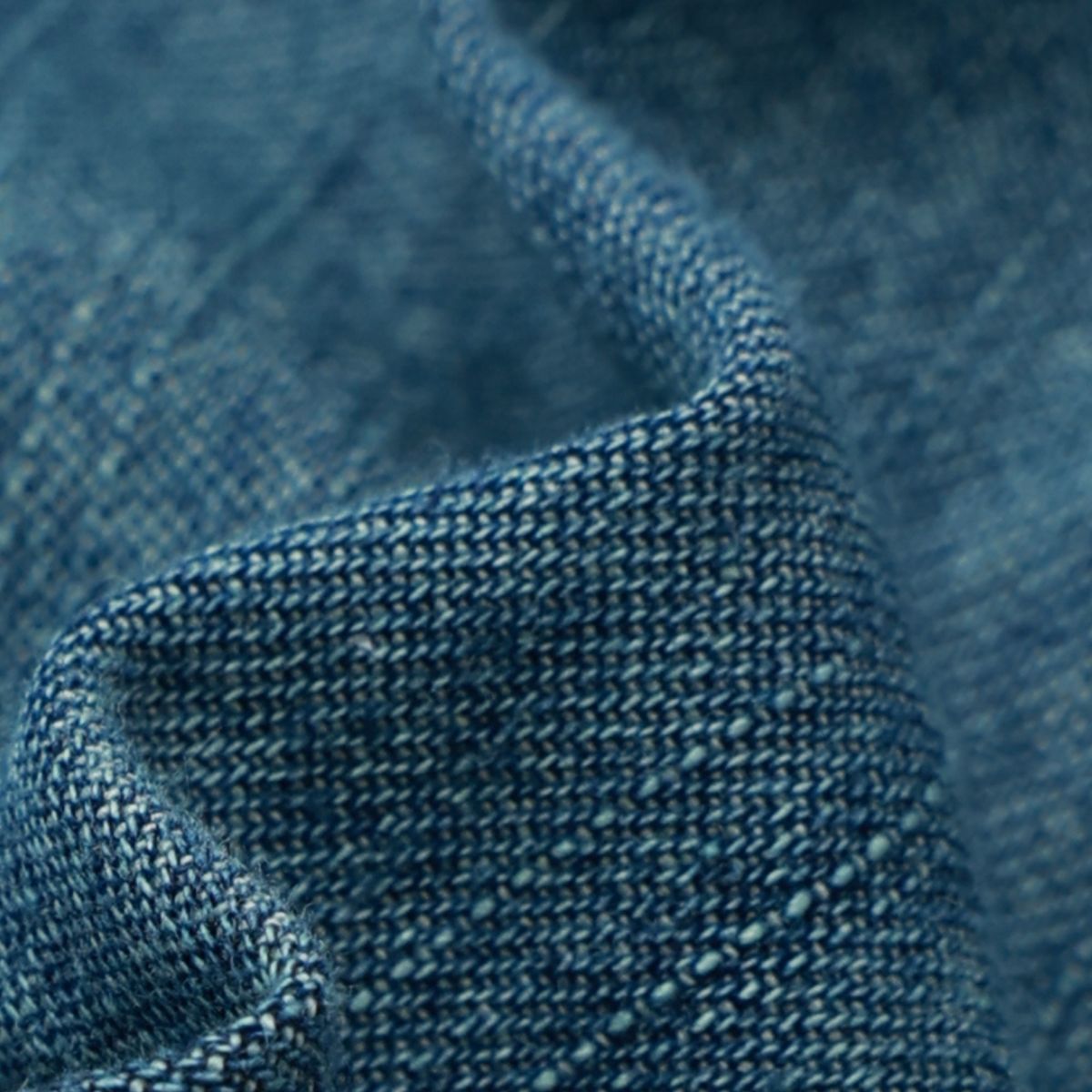 Minivestido vaquero con corsé bordado con lazo