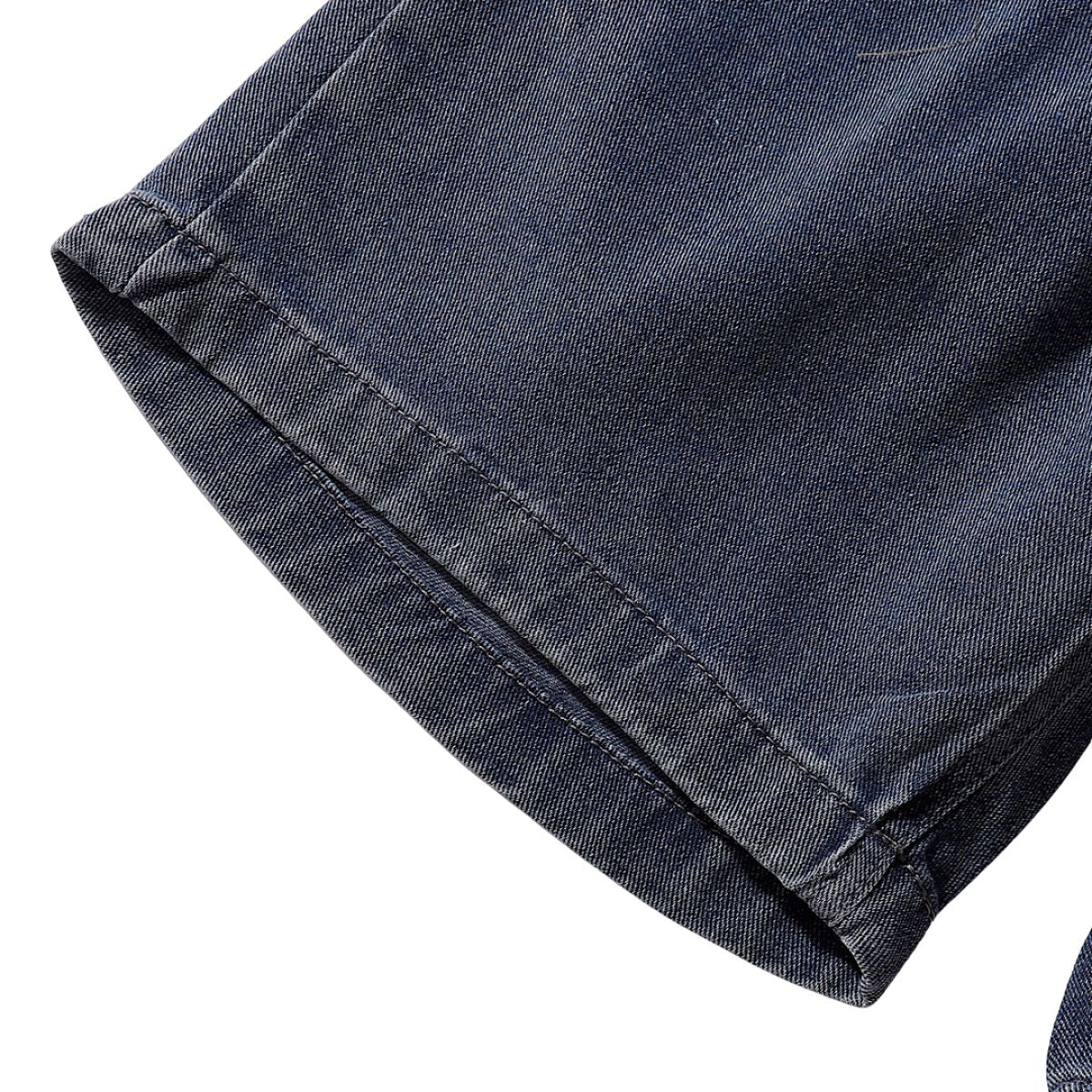 Bermudas con lavado vintage y salpicaduras de tinta