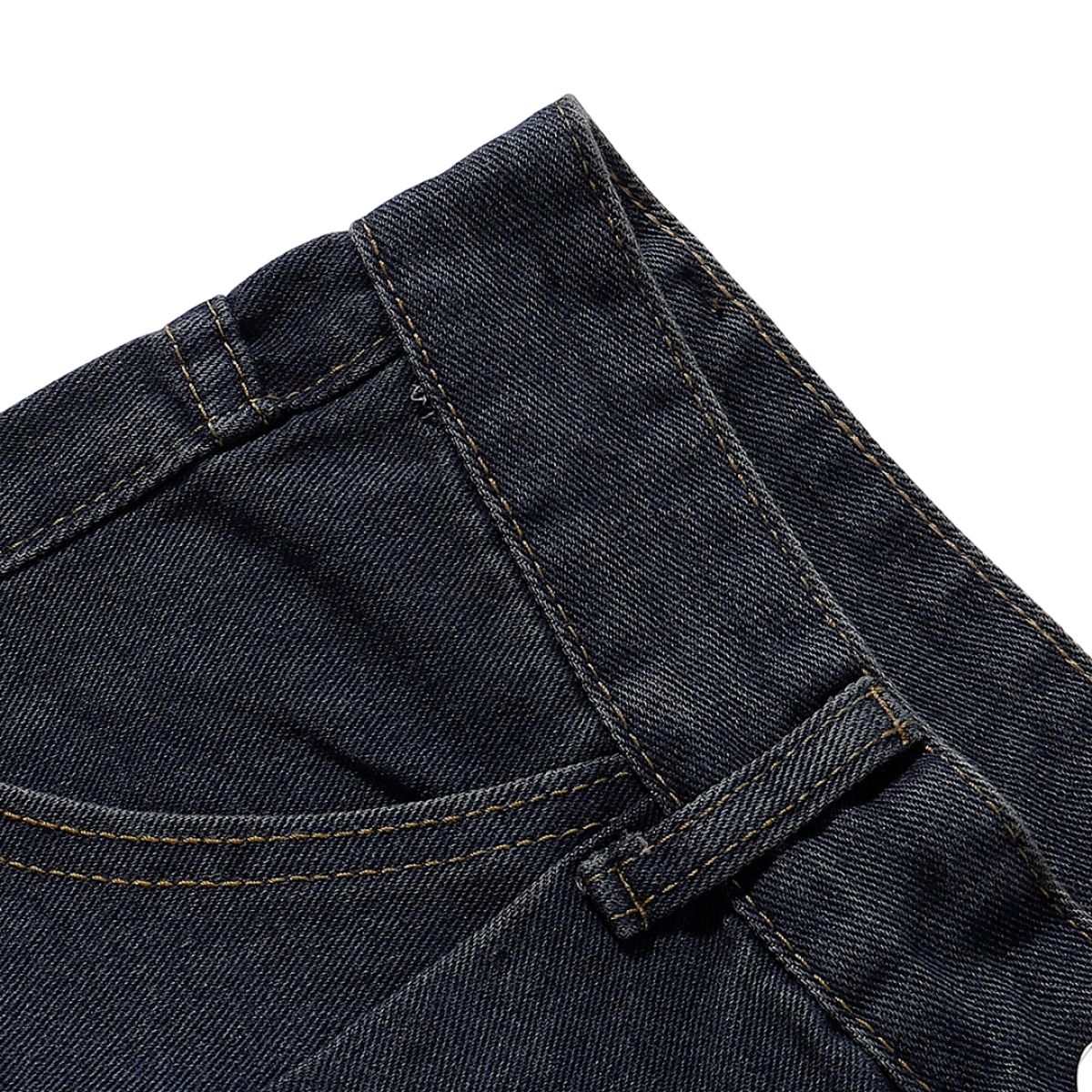 Bermudas con lavado vintage y salpicaduras de tinta