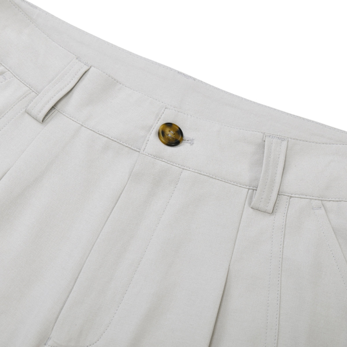 Minimalist Wide-Leg Pleated Pants