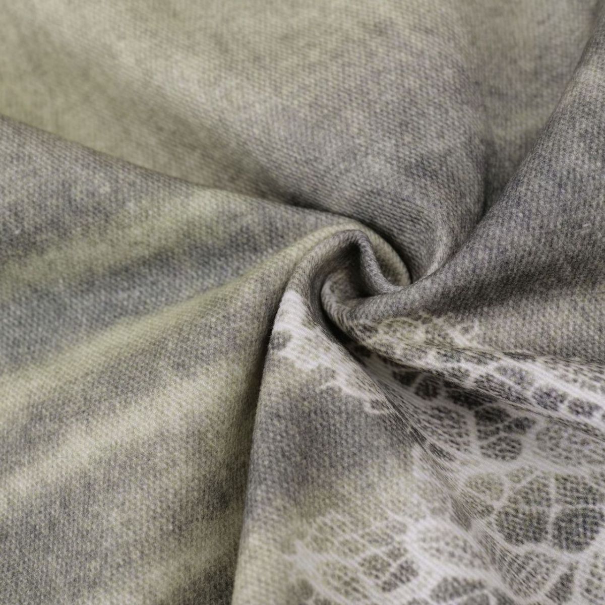 Smoke Rise Lace Print Straight Leg Ripped Jeans